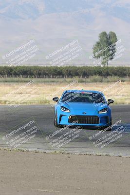 media/Sep-15-2024-Speed Ventures (Sun) [[7a54f7ed2f]]/86 Group/Session 1 (Outside Grapevine)/